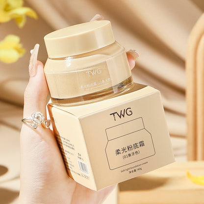 ครีมรองพื้น TWG รองพื้นก่อนแต่งหน้า คอนซีลเลอร์ ไม่ต้องแต่งหน้า ไม่ต้องแป้ง ปรับสีผิวให้สว่างขึ้น ครีม BB(275-276)